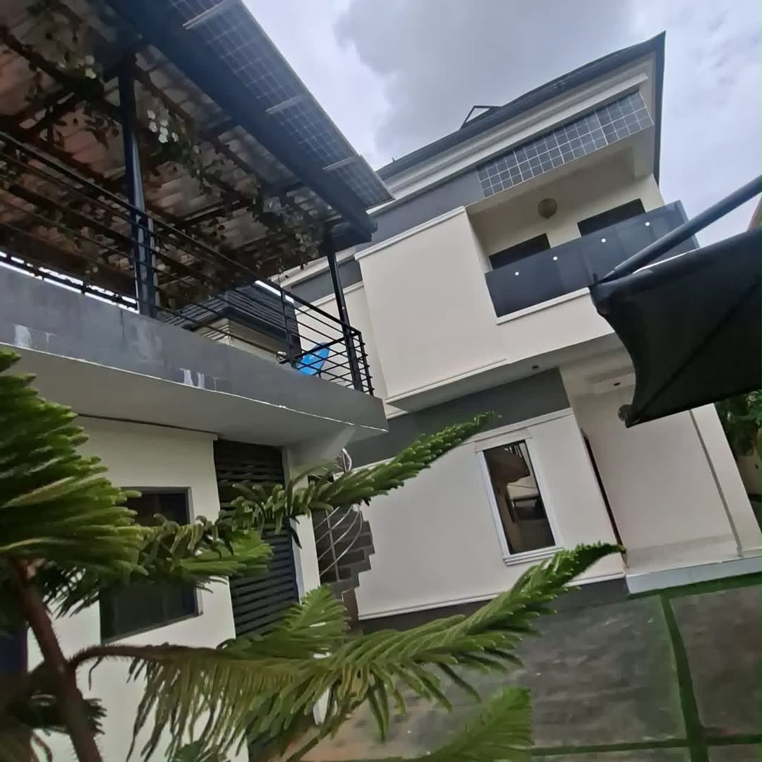 Luxurious 3 Bedroom Duplex